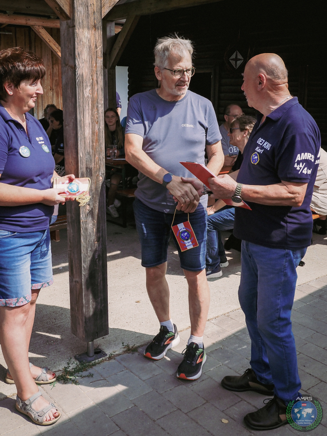 Fieldday2025_AMRS-W4_hello-salut-5